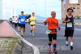 Cinco mil corredores participan en Maratón Internacional Da Nang 2017 