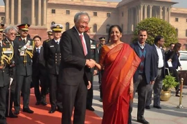 Singapur e India firman un pacto naval