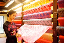Festival de Seda y Brocado Vietnam- Asia honra cultura tradicional