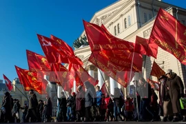 Celebran en Vietnam actividades conmemorativas por centenario de Revolución de Octubre 