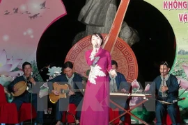 Festival promueve la preservación de arte tradicional “Don ca tai tu” 