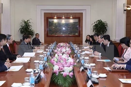 Partidos gobernantes de Vietnam y Singapur impulsan cooperación 