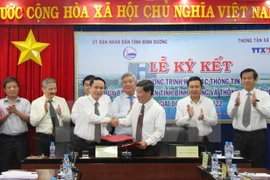 Impulsan cooperación entre VNA y provincia de Binh Duong 