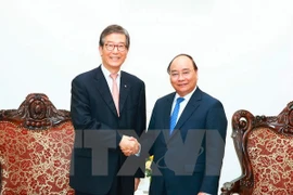 Premier de Vietnam recibe a ejecutivo del banco sudcoreano KDB