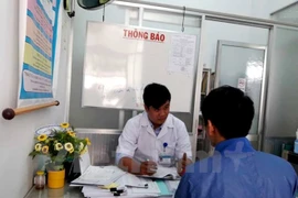Piden en Vietnam acción más enérgica contra enfermedades contagiosas y VIH/SIDA