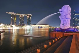 Caen 0,7 por ciento exportaciones de Singapur en abril
