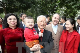 Líder partidista destaca avances de Hanoi