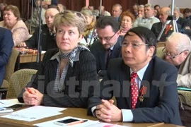 Vietnam comparte experiencias de construcción del socialismo en seminario en Rusia