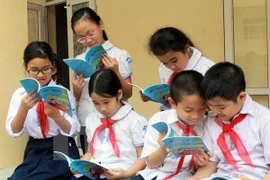 Vietnam socializa trabajos de atención y educación de niños
