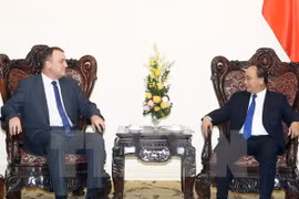Vietnam y Eslovaquia se esfuerzan por impulsar relaciones bilaterales
