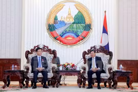 Premier laosiano destaca eficiencia de cooperación jurídica con Vietnam