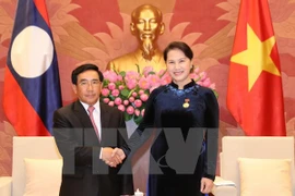 Parlamentos de Vietnam y Laos por contribuir a fomento de relaciones binacionales
