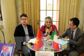 Presentan en Roma libro de autora italiana sobre soberanía de Vietnam en Mar del Este
