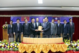 Publican primer volumen de Obras Completas de Ho Chi Minh en idioma laosiano