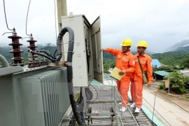 Conectan primer generador de hidroeléctrica Trung Son a red energética nacional