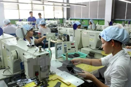 Industria manufacturera de Vietnam atrae gran cantidad de inversión extranjera 