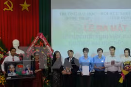 Celebración en Dong Thap marca aniversario de lazos Vietnam- Laos