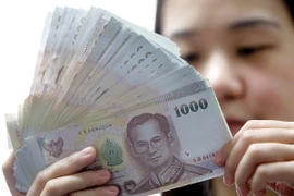 El baht tailandés alcanza valor récord en dos años