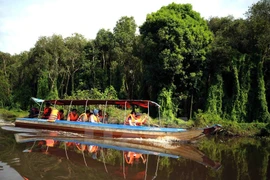 Provincias del delta del río Mekong impulsarán desarrollo turístico en 2018