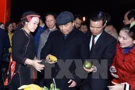 Premier vietnamita insta promover calidad de productos locales de provincia de Ha Giang