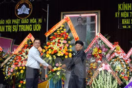 Conmemoran aniversario 78 de fundación de secta budista de Hoa Hao