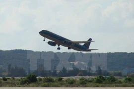 Vietnam Airlines ajusta horarios de vuelos a China por tifón Hato