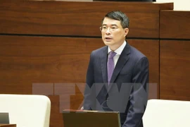 Gobernador del Banco Estatal de Vietnam comparece ante el Parlamento 