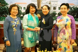 Presidenta de Cumbre Mundial de Mujeres aprecia esfuerzos de Vietnam en empoderamiento de féminas