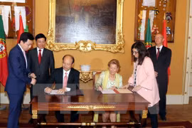 Vietnam y Portugal acuerdan establecer mecanismos para impulsar sus relaciones