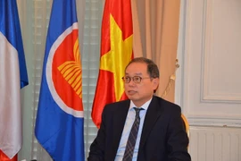 Vietnam cumple su mandato de presidente del Comité de ASEAN en París