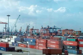 Aduana de Hanoi recauda mil millones de dólares en 2017