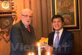Vietnam y República Checa robustecerán cooperación económica en 2017