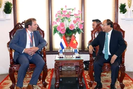 Premier de Vietnam aspira a aprender experiencias de Países Bajos en respuesta al cambio climático