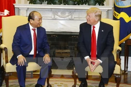 Premier vietnamita culminó su visita a EE.UU. y regresa a Hanoi