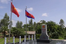 Inician construcción de hitos secundarios en frontera Vietnam – Camboya