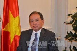 Vietnam asiste a reunión ministerial de la Francofonía en París