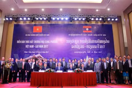 Foro en Vientiane busca impulsar comercio entre Vietnam y Laos