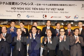 Vietnam y Japón firman acuerdos de cooperación de 22 mil millones de dólares 