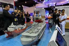 Vietnam asiste a exhibición de Defensa Marítima de Asia 2017