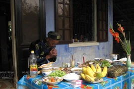 Viet Nam: Ofrendas para ancestros 