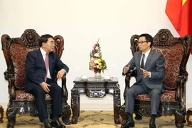 Vicepremier vietnamita apoya intercambio de científicos con China 