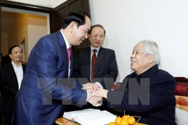 Presidente de Vietnam destaca contribuciones del exdirigente partidista