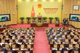 Quinta reunión de Consejo Popular de Hanoi se centran en trazar directrices para 2018