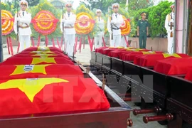 Thua Thien-Hue: Efectúan ceremonia de entierro de mártires vietnamitas caídos en Laos