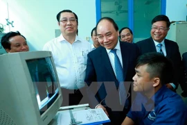 Premier pide a Universidad Da Nang mejorar continuamente calidad de formación