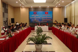 Provincias vietnamitas y laosianas mejoran colaboración transfronteriza