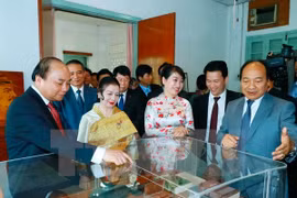 Concluye con éxito visita del premier vietnamita a Laos y Camboya 