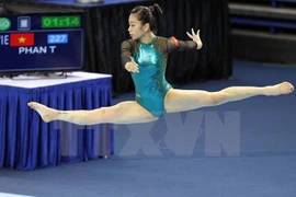 Gimnasta vietnamita gana oro en torneo Abierto de Singapur 