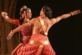 Presentan en Hanoi danzas tradicionales de India 