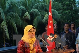 Halimah Yacob renuncia al cargo de presidenta del Parlamento singapurense 